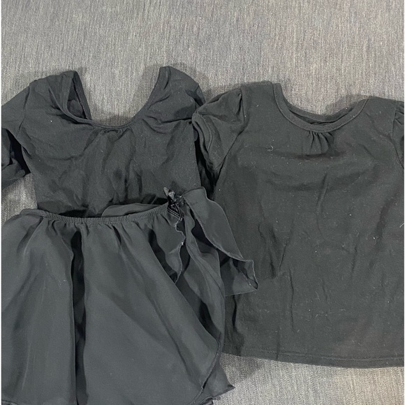 Danskin Other - Toddler girl black leotard, skirt and shirt, size 3T